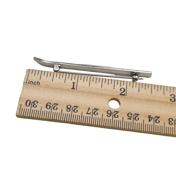 Snow Cross Country Silver Tone Vintage Ski Pin Brooch 2.5 in - Picture 4 of 4